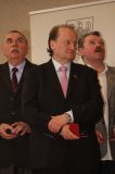 Minister poucza, rozwiązań nie pokazuje