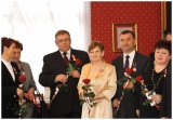 Po przyjęciu uchwał, gratulowano odznaczeń