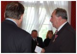 Po przyjęciu uchwał, gratulowano odznaczeń