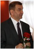 Po przyjęciu uchwał, gratulowano odznaczeń