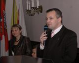 Młodzi sobie i&nbsp;innym