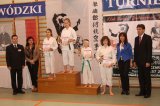 16 medali krzyskich karateków