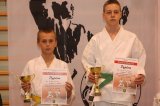 16 medali krzyskich karateków