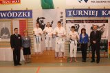 16 medali krzyskich karateków