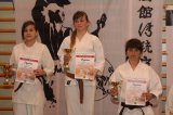 16 medali krzyskich karateków
