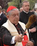 Z ruin do wolności