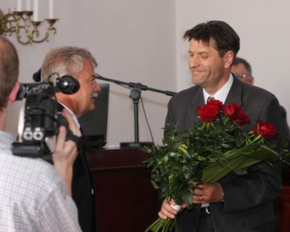  - absolutorium_z_pochwala_1_04.05._2009.jpg