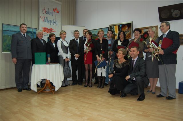 - babcia_zauroczyla_jury_02.12.2009.jpg - babcia_zauroczyla_jury_02.12.2009.jpg