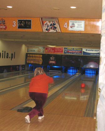  - bowling_dla_amazonek11.12.2009.jpg