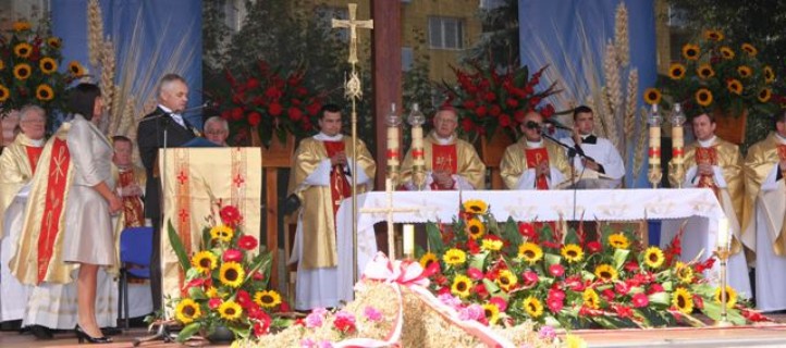  - przywiezli_nagrode_01.09.2009panoramaimg_2168.jpg