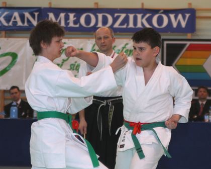  - sukces_krzyskich_karatekow_29._04._2009r.1.jpg