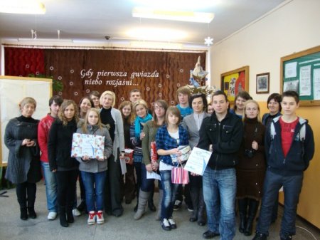 - by_wigilijny_stol_nabral_swiatecznego_blasku_23.12.2010.jpg - by_wigilijny_stol_nabral_swiatecznego_blasku_23.12.2010.jpg