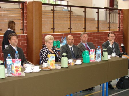 - gimnazjalisci_o_samorzadzie_lokalnym_1_07.06.2010.jpg - gimnazjalisci_o_samorzadzie_lokalnym_1_07.06.2010.jpg