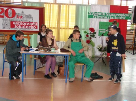 - gimnazjalisci_o_samorzadzie_lokalnym_4_07.06.2010.jpg - gimnazjalisci_o_samorzadzie_lokalnym_4_07.06.2010.jpg