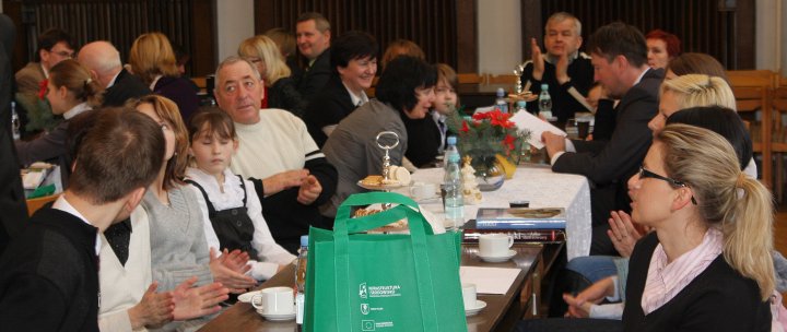  - panorama_kadra_ekologow_rosnie_17.12.2010.jpg