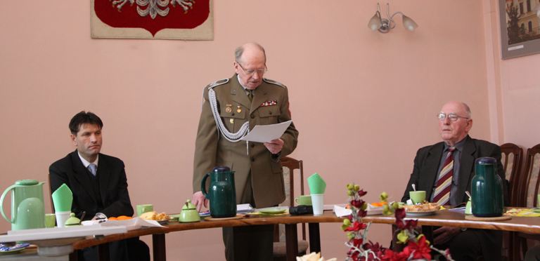  - panorama_kombatanci_podsumowali_rok_01.04.2010_(2).jpg