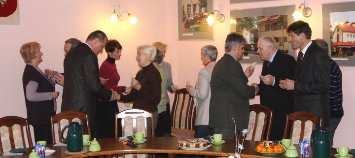  - panorama_pamietali_o_bylych_pracownikach_22.12.2010.jpg