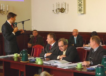  - powiat_ma_juz_strategie_2910.2010_2.jpg