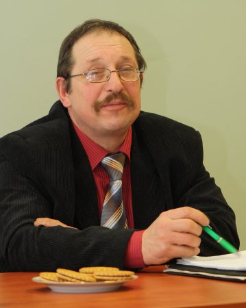  - grzymala_nadal_przewodzi_15.04.2011.jpg