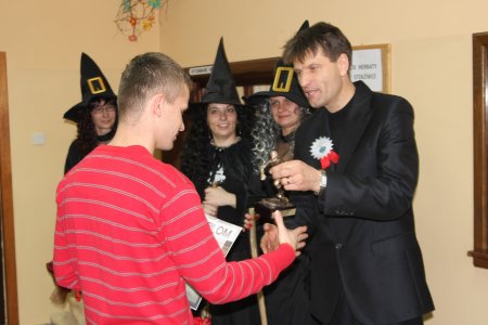  - halowka_samorzadow_3_09.03.2011.jpg