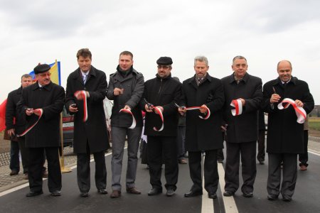  - kolejna_wstega_przecieta_2_20.12.2011.jpg