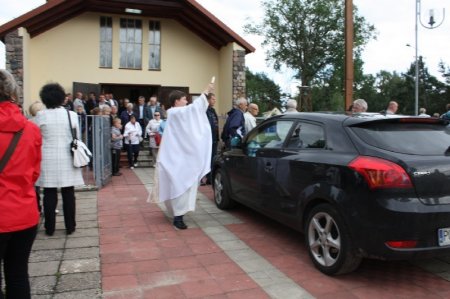  - poswiecili_auta_w_straduniu_1_29.07.2011.jpg