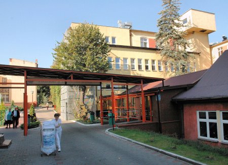  - szpital_dalej_czeka_na_dyrektora_10.11.2011.jpg