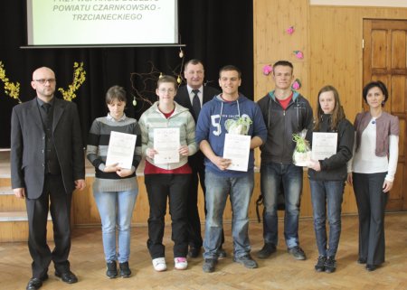  - kto_zlapie_kroliczka_1_05.04.2012.jpg