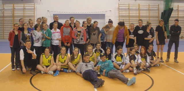  - panorama_koszykarki_w_pucharze_starosty_12.03.2013.jpg