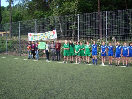  - powiatowe_mistrzostwa_dziewczat_w_pilce_noznej_15.06.2012.jpg