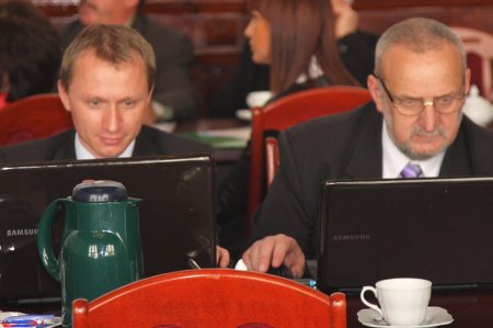  - sprawozdania__raporty__uchwaly_25.04.2012.jpg