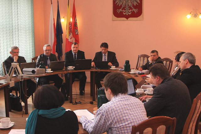  - krzyskie_lo_walczy_o_byt.jpg