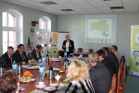  - nowe_rozdanie__nowa_strategia_11.10.2013.jpg