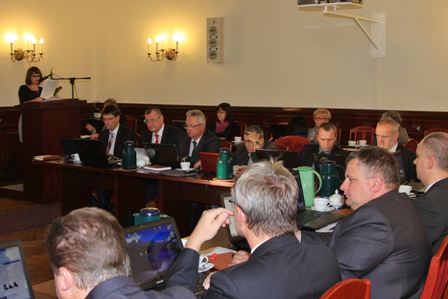 - oswiata_dzis_i_jutro_31.10.2013.jpg - oswiata_dzis_i_jutro_31.10.2013.jpg