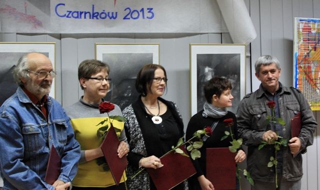  - panorama_aktorka_podbila_salon_03.12.2013.jpg