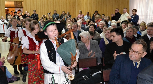  - panorama_kolednicy_w_polajewie_28.01.2014.jpg