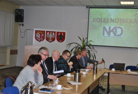 - rozmawiali_o_kolei_02.2016_1.jpg