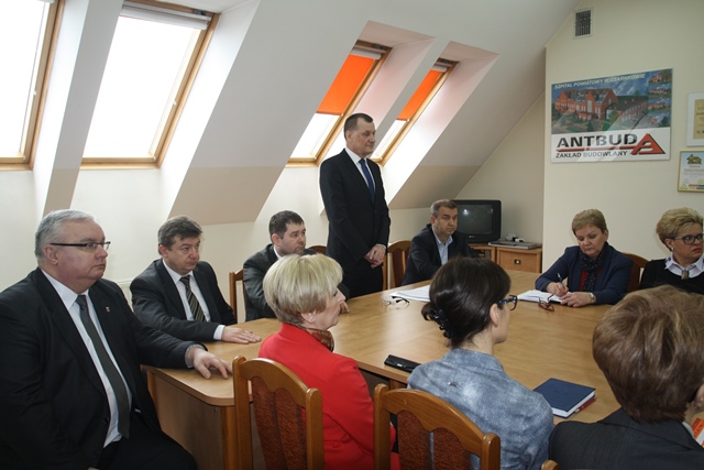 - spotkanie_zarzadu_powiatu_z_pracownikami_szpitala_0289.jpg - spotkanie_zarzadu_powiatu_z_pracownikami_szpitala_0289.jpg